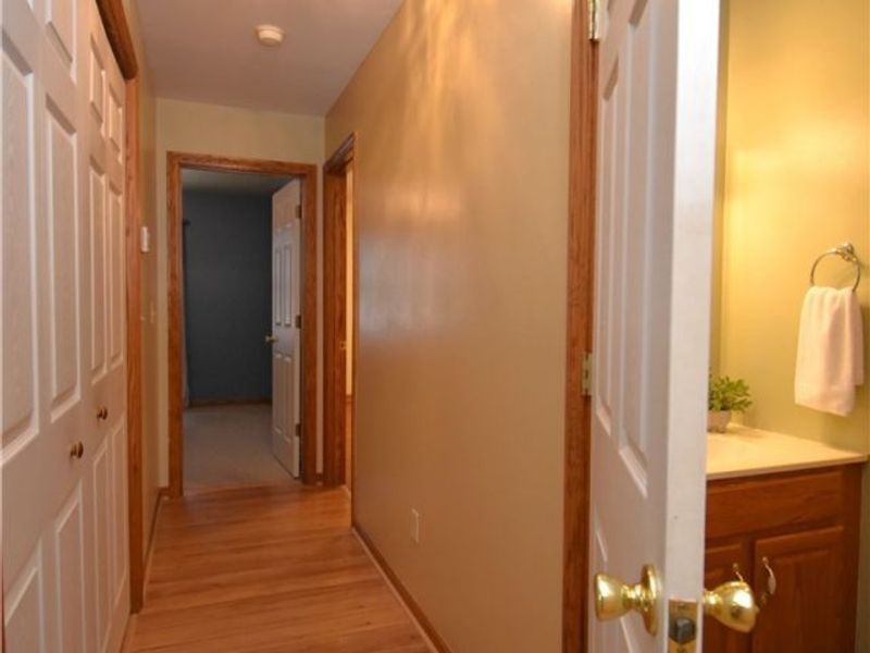 330 Myron Street, Hubbard, OH 44425 Photo 26