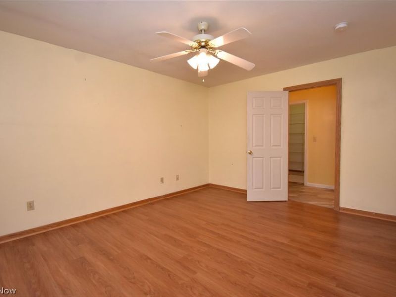 330 Myron Street, Hubbard, OH 44425 Photo 29