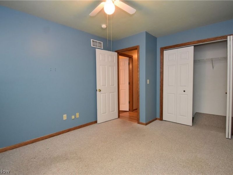 330 Myron Street, Hubbard, OH 44425 Photo 39