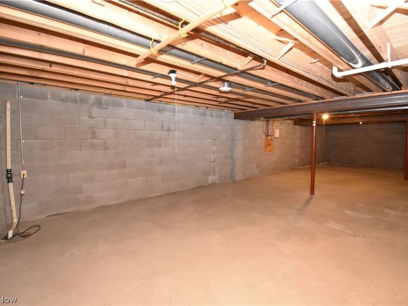 330 Myron Street, Hubbard, OH 44425 Photo 44