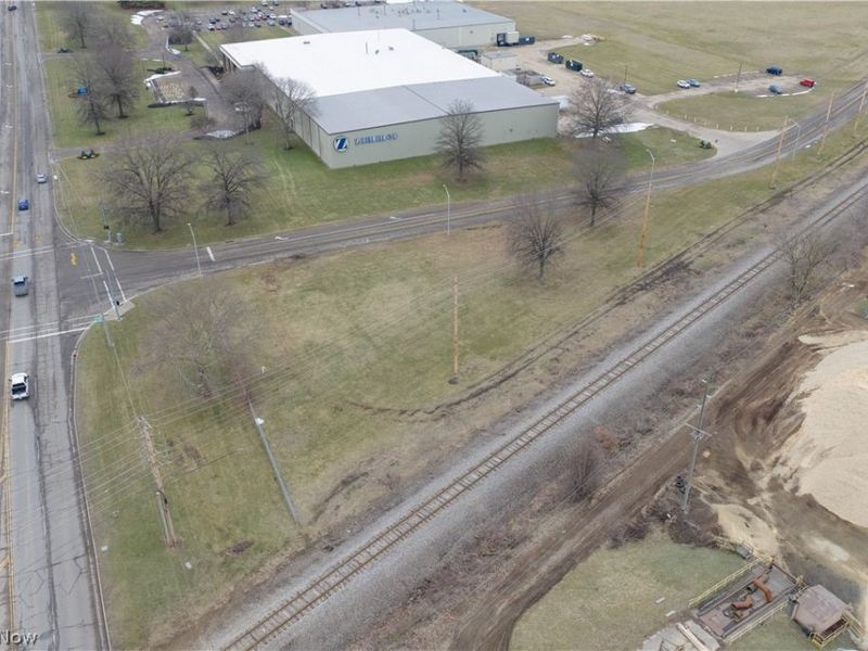 W Ohio Avenue, Dover, OH 44622 Photo 4