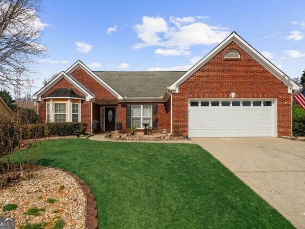 8565 Meadowgrove Lane, Gainesville, GA 30506