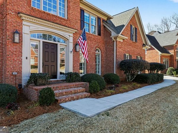 2630 Hamptons Chase, Alpharetta, GA 30005