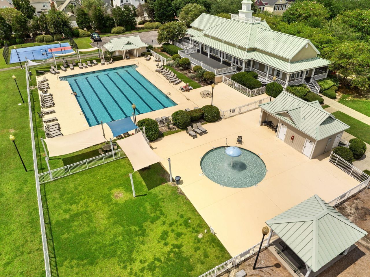 104 Crossandra Avenue Photo 44