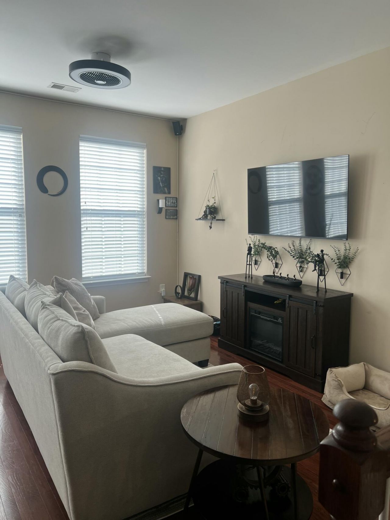 9006 Parlor Drive Photo 13