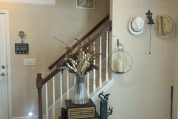 9006 Parlor Drive photo 4