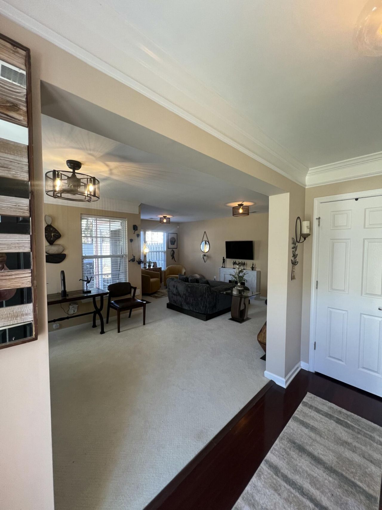 9006 Parlor Drive Photo 6