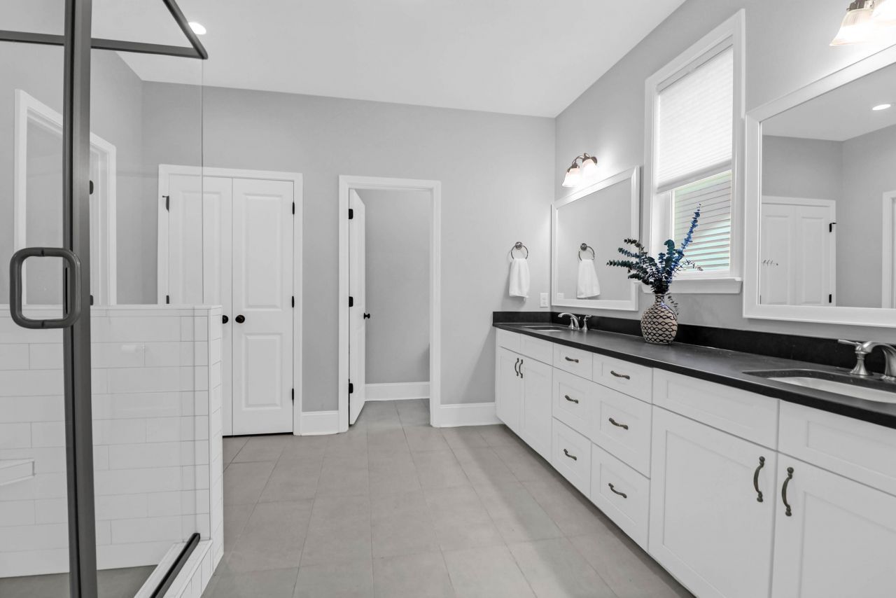 217 Quimby Hill Drive Photo 9