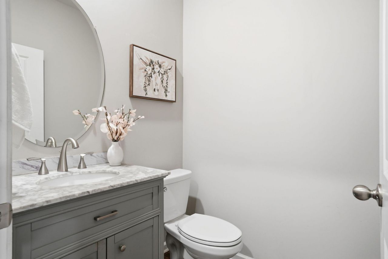 9931 Winged Elm Street Photo 12