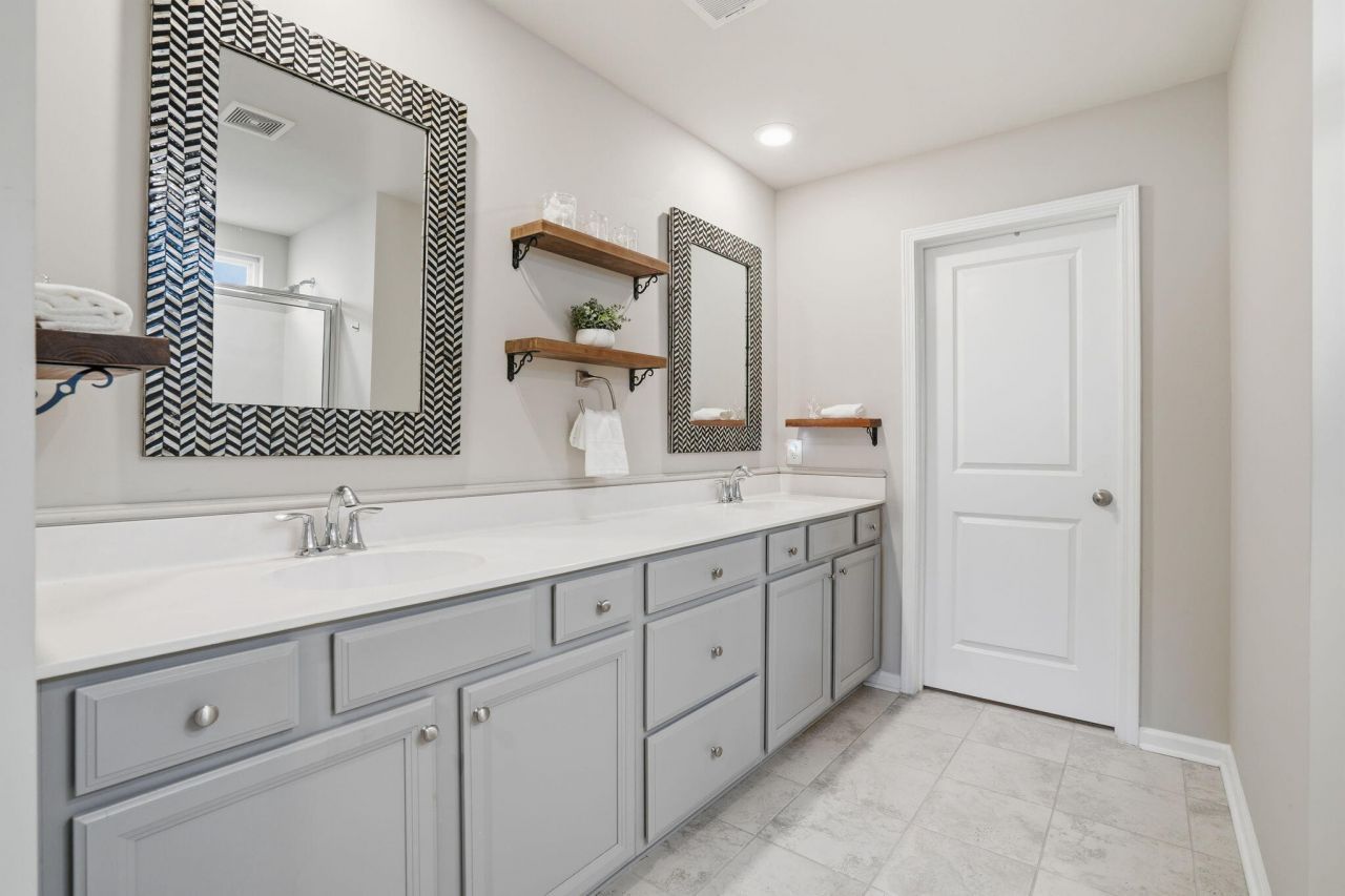 9931 Winged Elm Street Photo 16