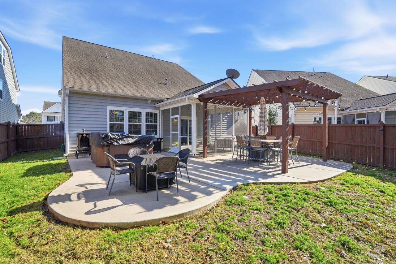 9931 Winged Elm Street Photo 22