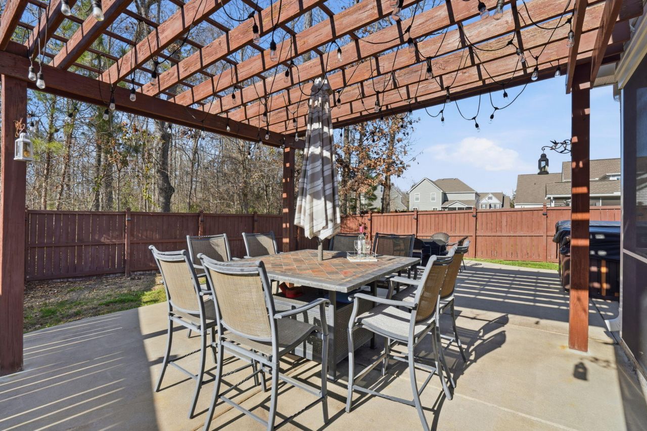 9931 Winged Elm Street Photo 23