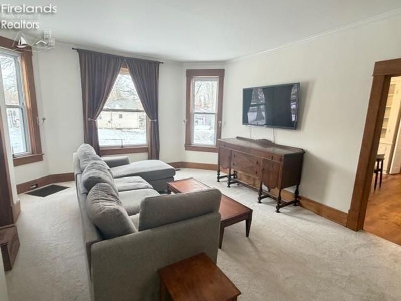 152 E Main Street, New London, OH 44851 Photo 21