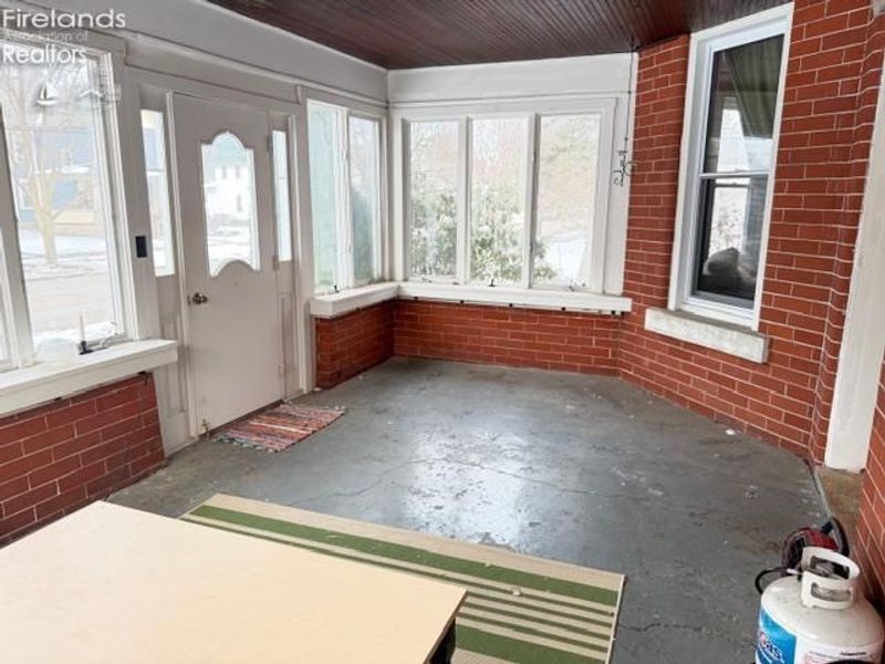 152 E Main Street, New London, OH 44851 Photo 37