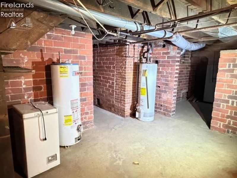 152 E Main Street, New London, OH 44851 Photo 67