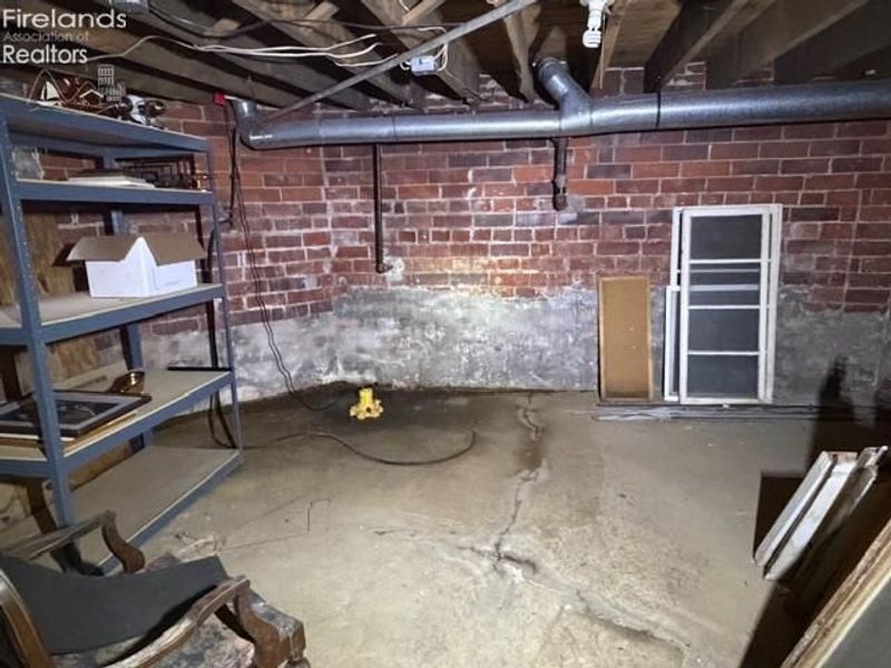 152 E Main Street, New London, OH 44851 Photo 74