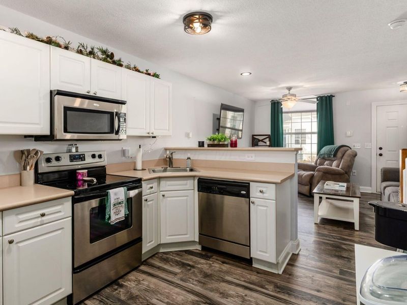 5962 Thunder Gulch Drive, Unit B, New Albany, OH 43054 Photo 14