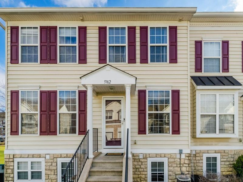 5962 Thunder Gulch Drive, Unit B, New Albany, OH 43054 Photo 3