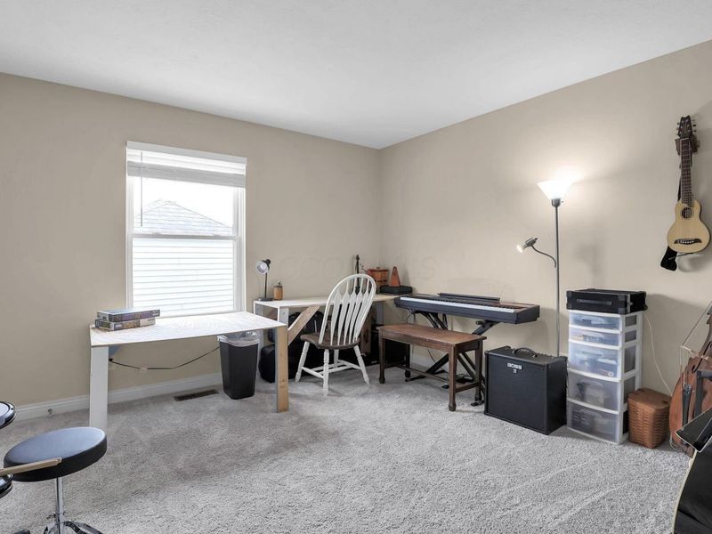 4642 Snowy Meadow Drive, Grove City, OH 43123 Photo 13