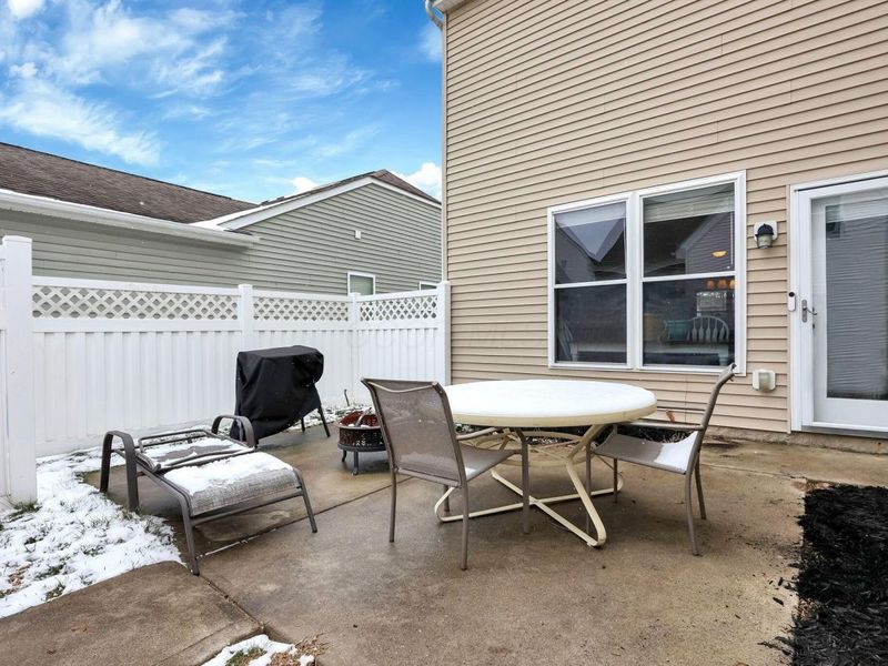 4642 Snowy Meadow Drive, Grove City, OH 43123 Photo 18