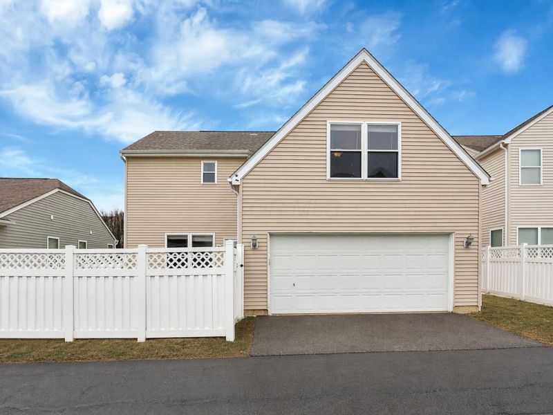 4642 Snowy Meadow Drive, Grove City, OH 43123 Photo 20