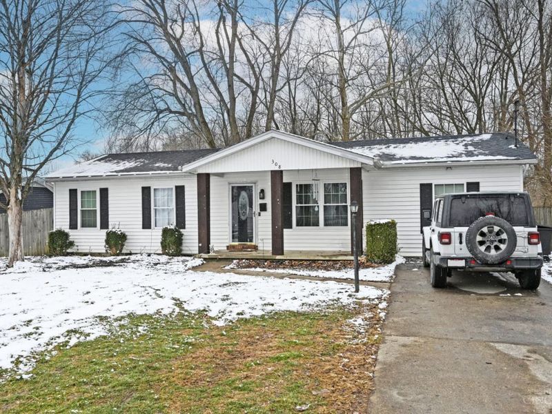 308 Lazenby Street, Blanchester, OH 45107 Photo 2