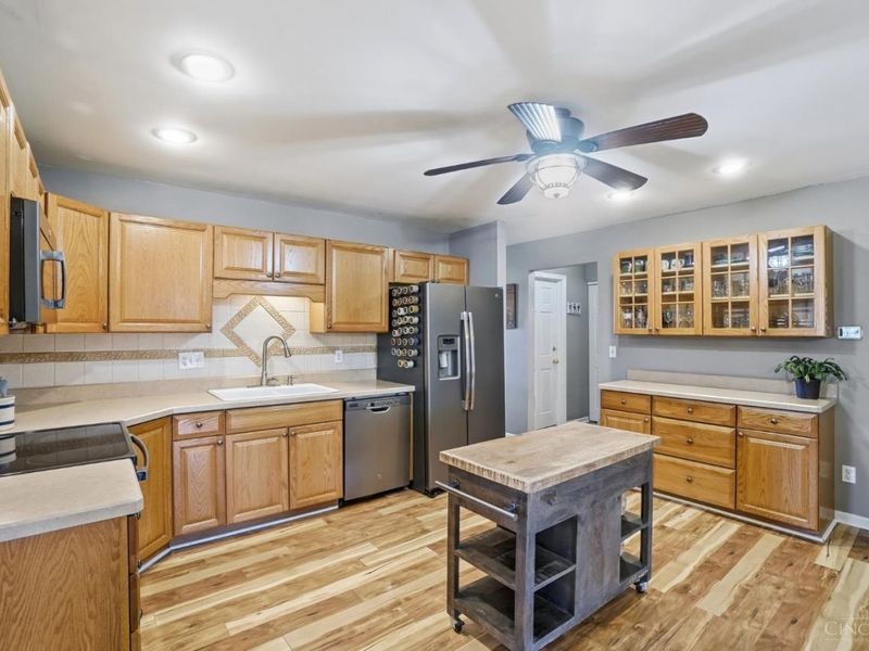 1837 Lemontree Lane, Loveland, OH 45140 Photo 12