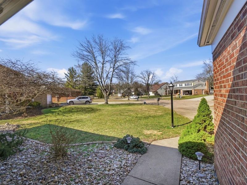 1837 Lemontree Lane, Loveland, OH 45140 Photo 2