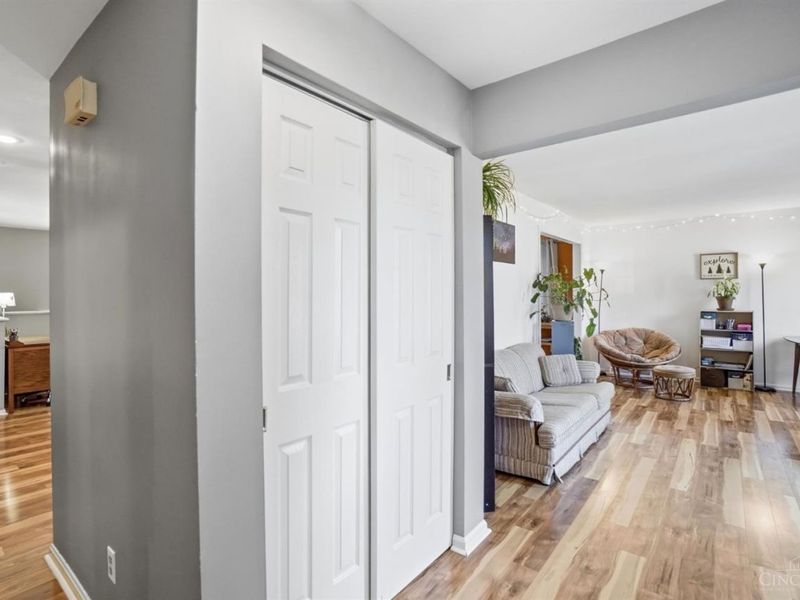 1837 Lemontree Lane, Loveland, OH 45140 Photo 5