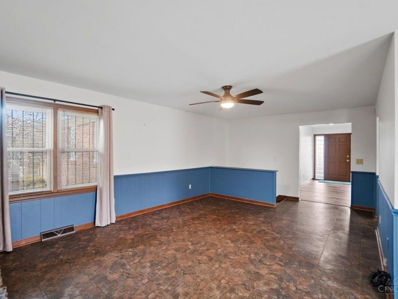 105 W Roger Drive, Trenton, OH 45067 Photo 23