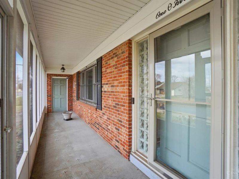 105 W Roger Drive, Trenton, OH 45067 Photo 4