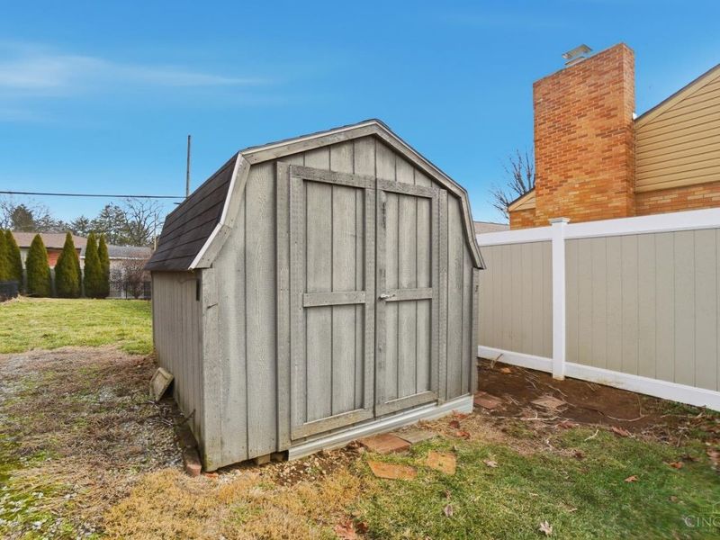 105 W Roger Drive, Trenton, OH 45067 Photo 67