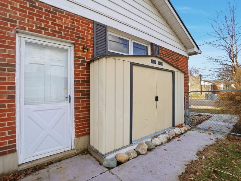 105 W Roger Drive, Trenton, OH 45067 Photo 68