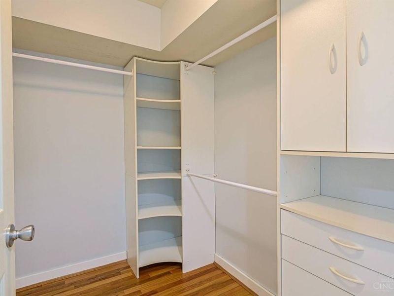 1040 Hatch Street, Cincinnati, OH 45202 Photo 23