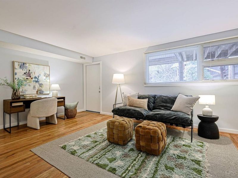 1040 Hatch Street, Cincinnati, OH 45202 Photo 27