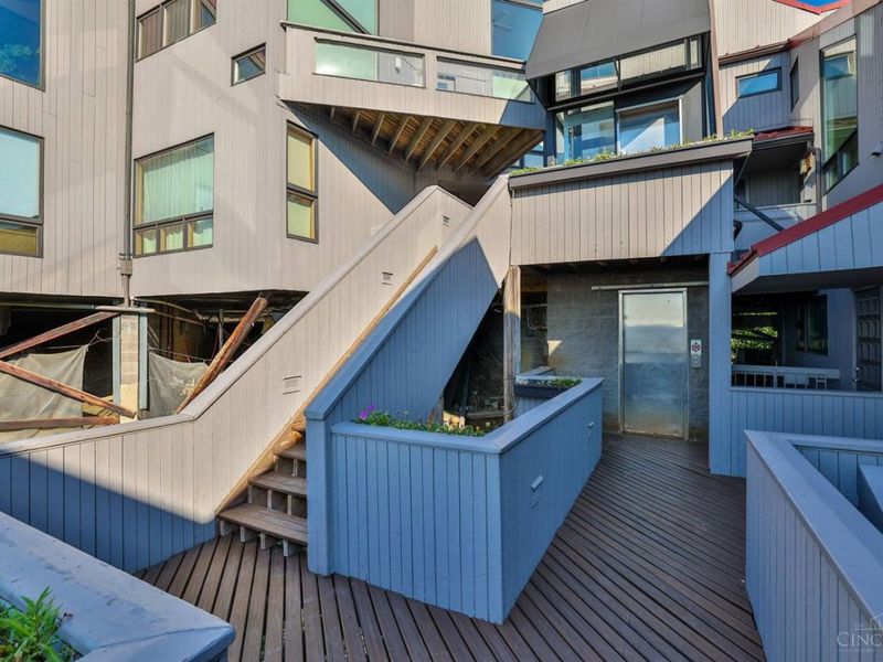 1040 Hatch Street, Cincinnati, OH 45202 Photo 49