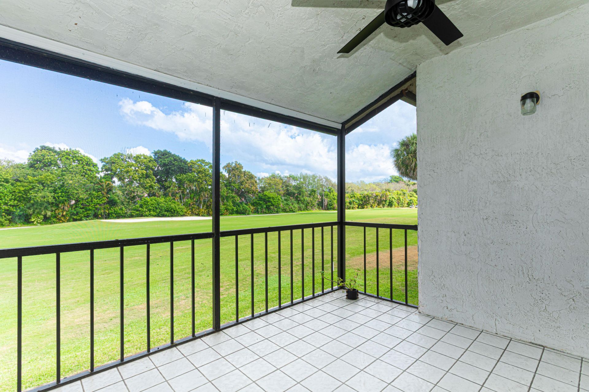 8545 Casa Del Lago, Unit F, Boca Raton, FL 33433 Photo