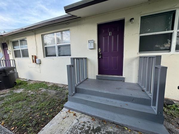 907 8th Street, Unit 1, West Palm Beach, FL 33401