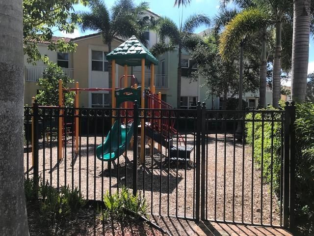 4920 NW 15th Avenue, Boca Raton, FL 33431 Photo