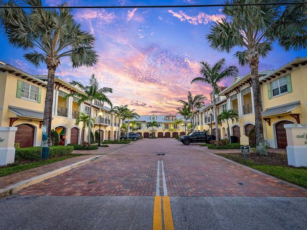 3770 County Line Road, Unit A5, Tequesta, FL 33469