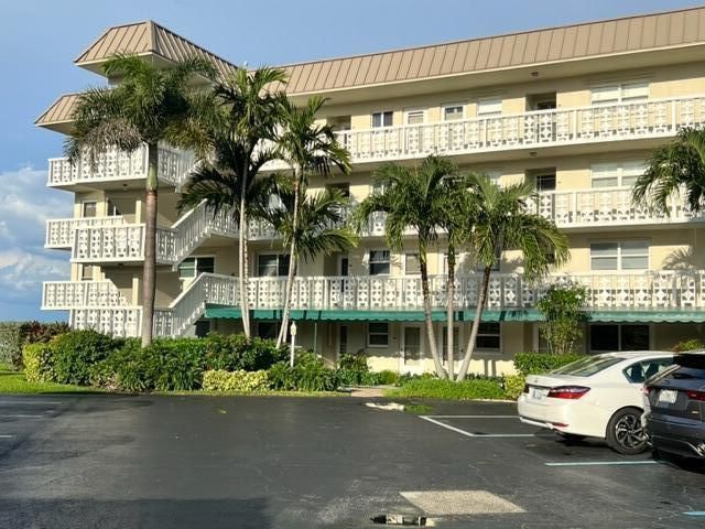 52 Yacht Club Drive, Unit 308, North Palm Beach, FL 33408 Photo