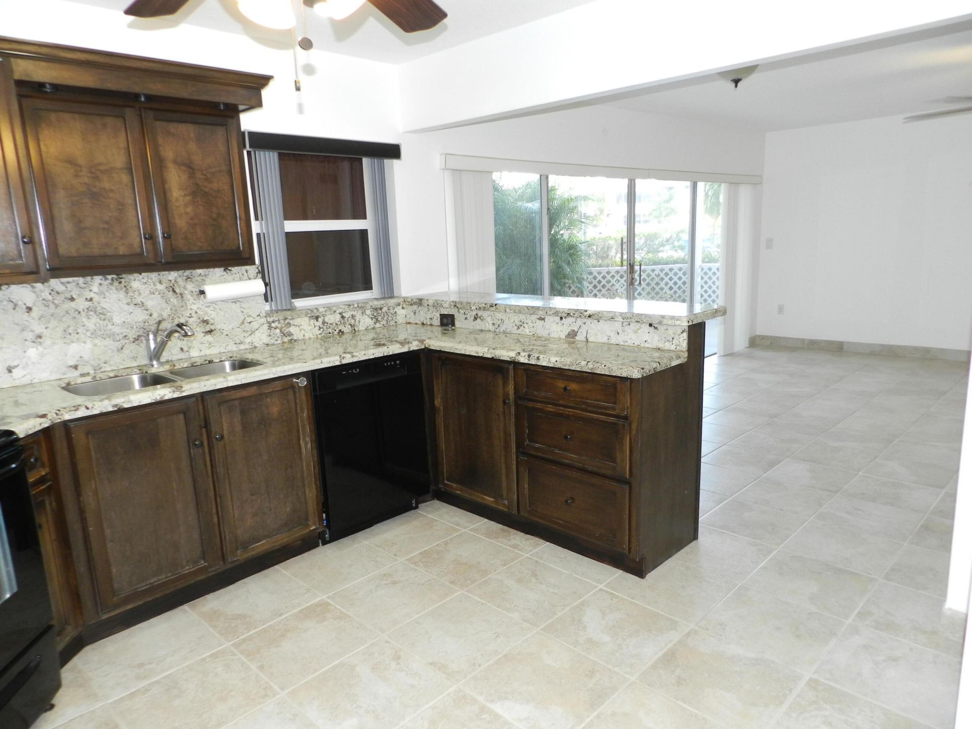 3 Greenway Village N, Unit 108, Royal Palm Beach, FL 33411 Photo