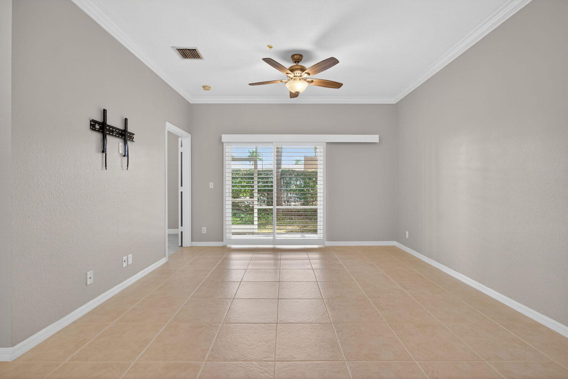 160 Village Boulevard, Unit I, Tequesta, FL 33469 Photo