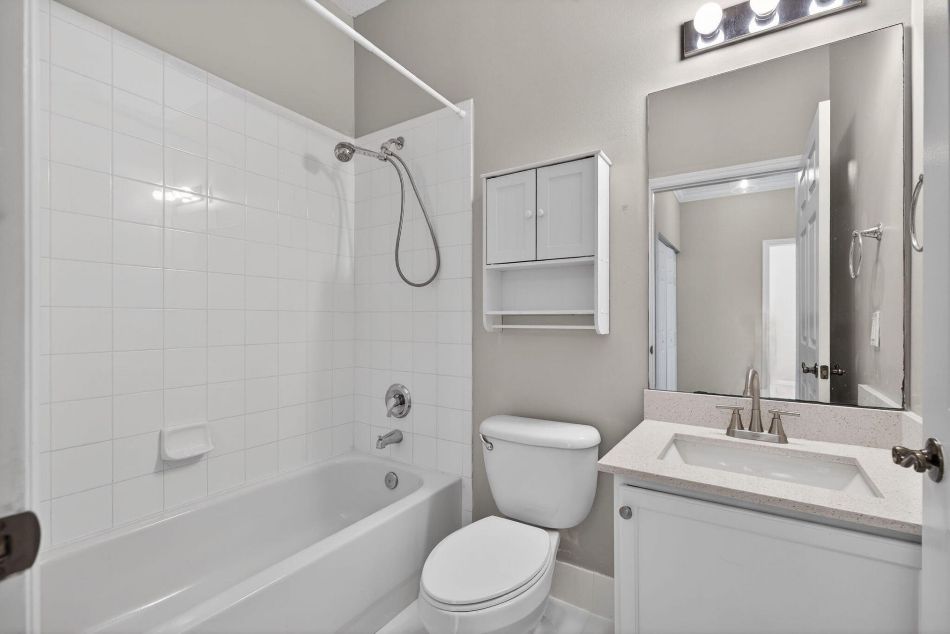 160 Village Boulevard, Unit I, Tequesta, FL 33469 Photo