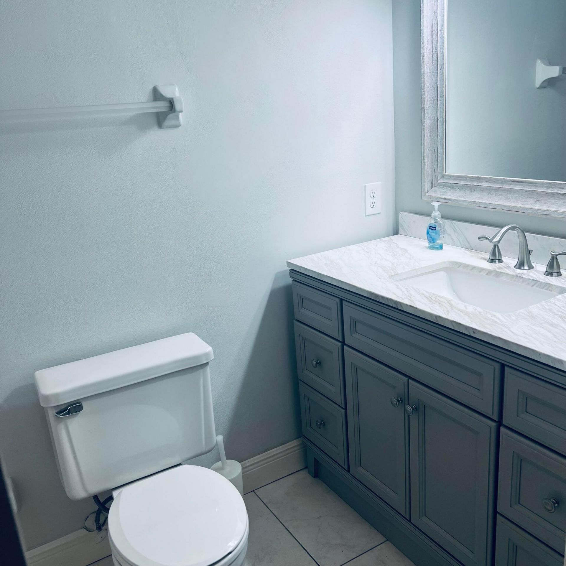 1900 S Kanner Highway, Unit 8-107, Stuart, FL 34994 Photo