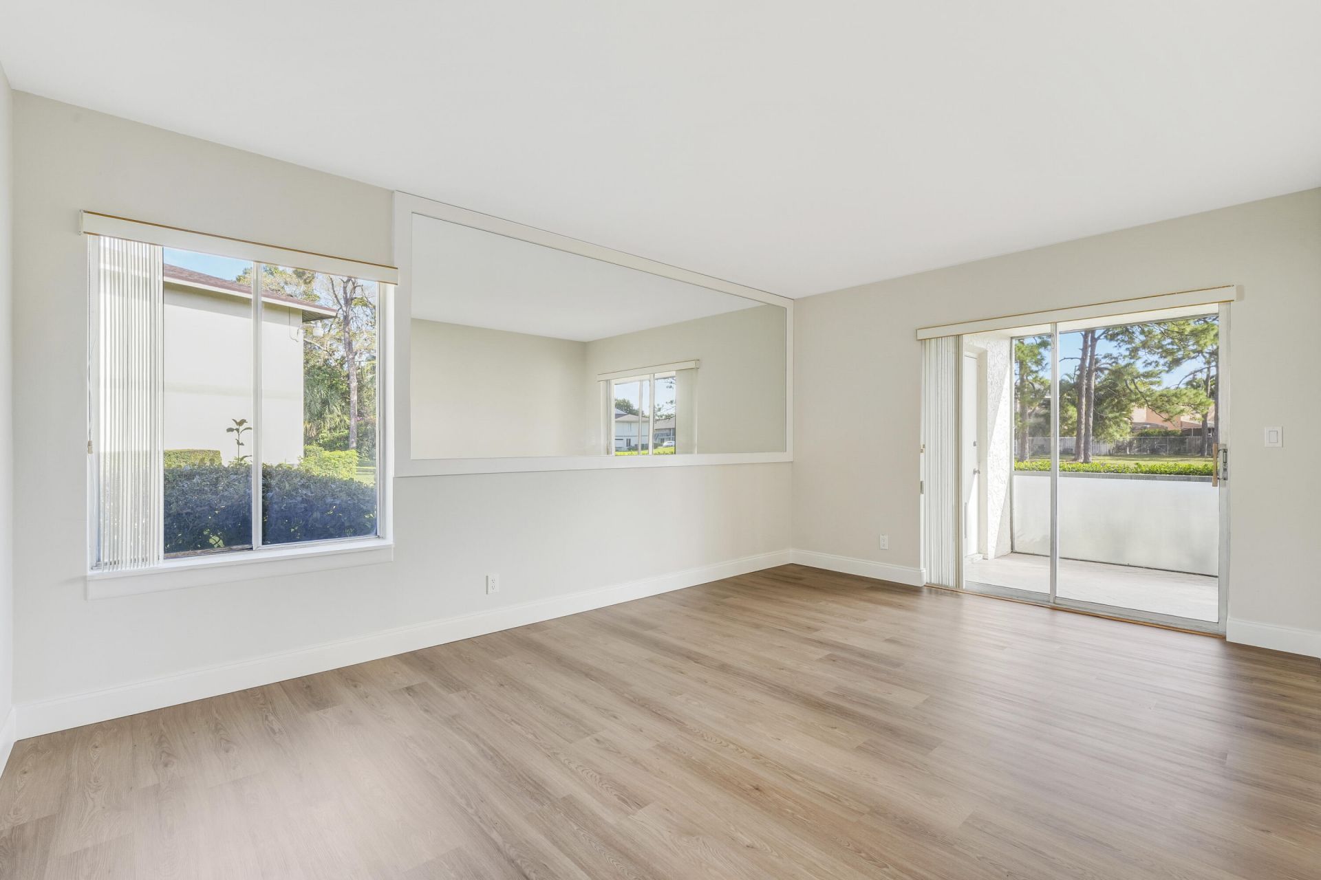 6489 Chasewood Drive, Unit D, Jupiter, FL 33458 Photo