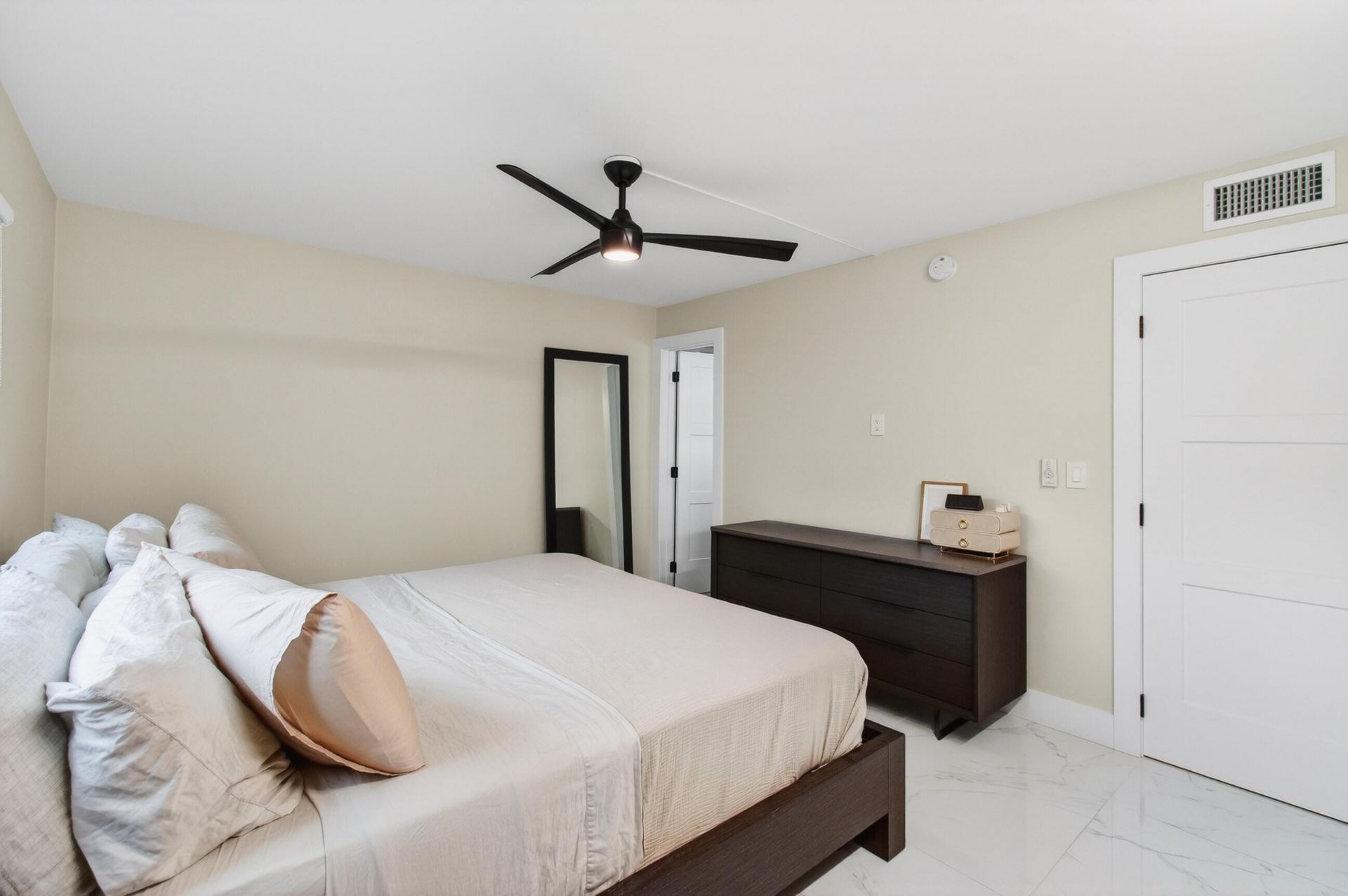 322 N Federal Highway, Unit 137, Deerfield Beach, FL 33441 Photo