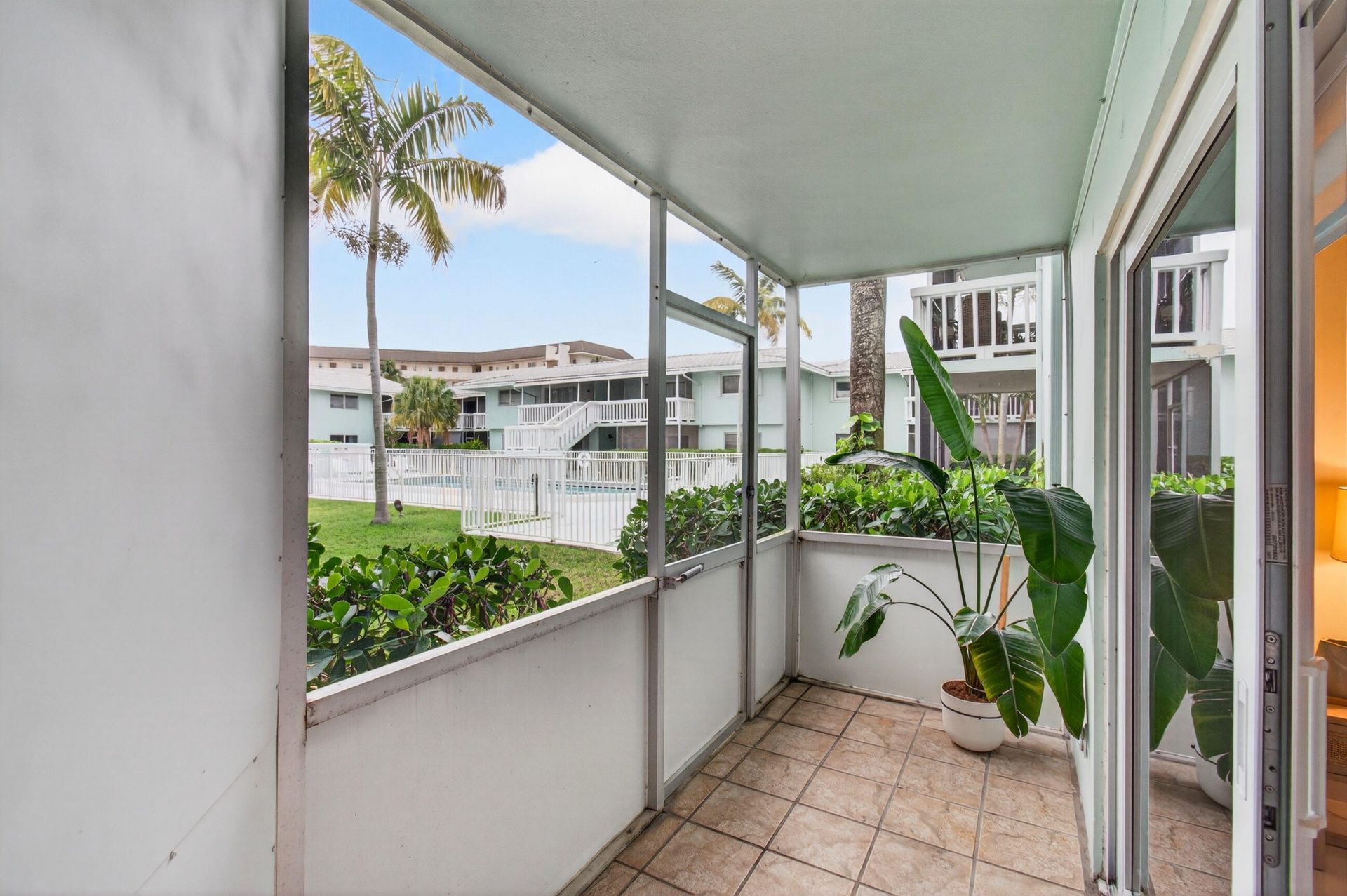 322 N Federal Highway, Unit 137, Deerfield Beach, FL 33441 Photo