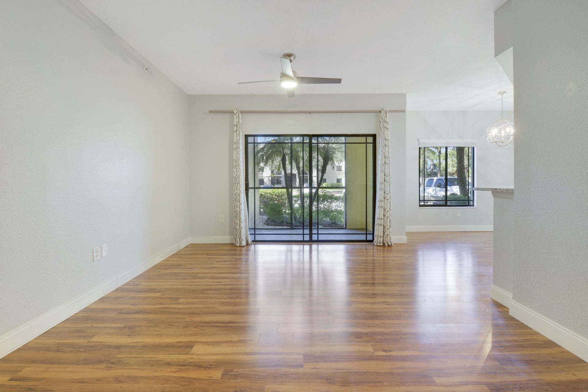 2730 Anzio Court, Unit 101, Palm Beach Gardens, FL 33410 Photo