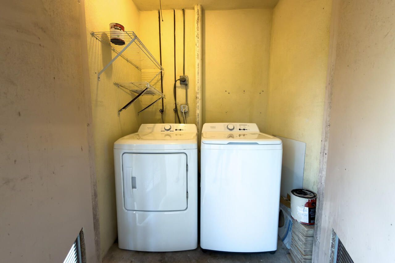 930 SW 9th Street Circle, Unit 205, Boca Raton, FL 33486 Photo